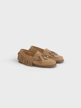Fringed Loafers |
