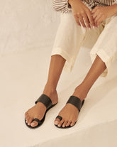 Athens Toe-Ring Leather Sandals - Carryover | 